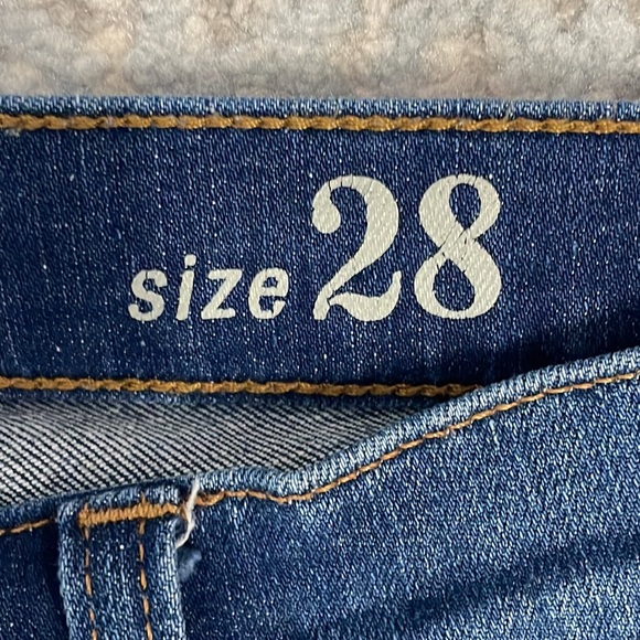 🌿 J. Crew Blue Cropped Reid Jeans 🌿 - Picture 6 of 11